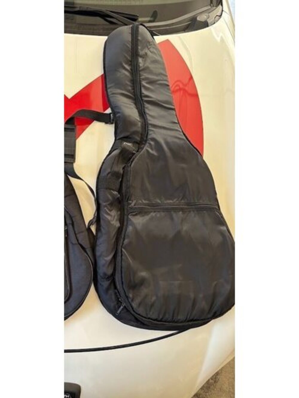 CMC Black Padded Acoustic Guitar Gig Bag